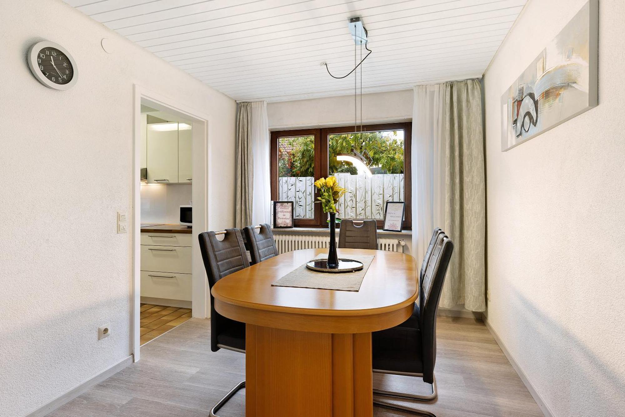 Ferienwohnungen Lilie Und Dahlie Münsingen Extérieur photo