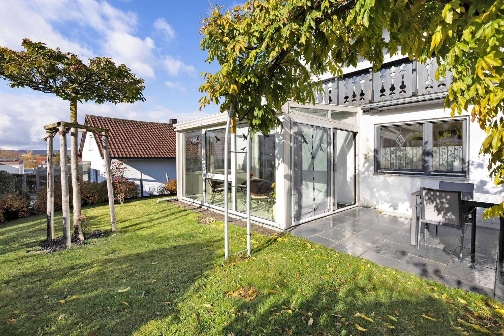 Ferienwohnungen Lilie Und Dahlie Münsingen Extérieur photo